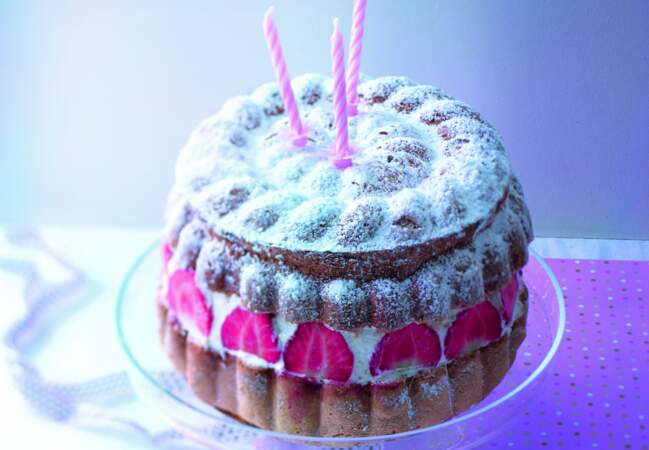 Voir la recette du gâteau de Savoie comme un fraisier