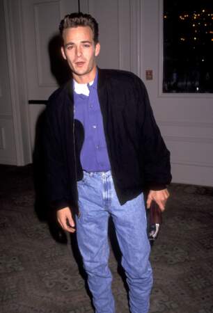 Luke Perry à la cérémonie des Artios Awards à Beverly Hills en 1991.