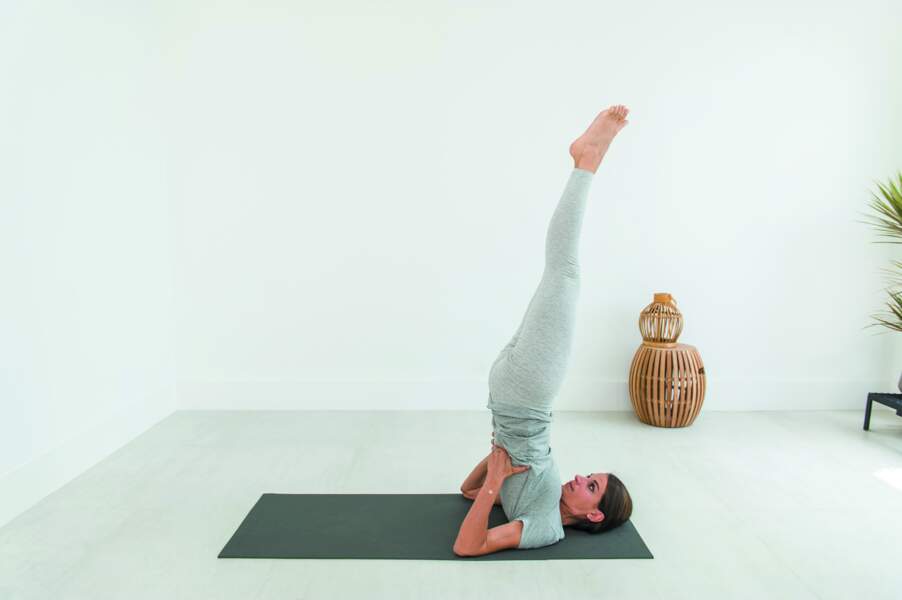 Yoga facile : la posture de la chandelle (fin)