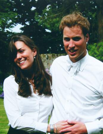Dès le début de leur relation, le prince William a assorti ses tenues à celles de Kate