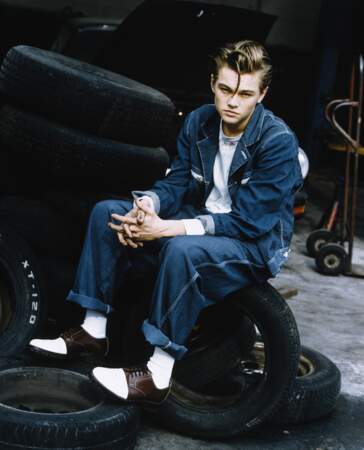 Leonardo DiCaprio lors d'une séance photo en 1995