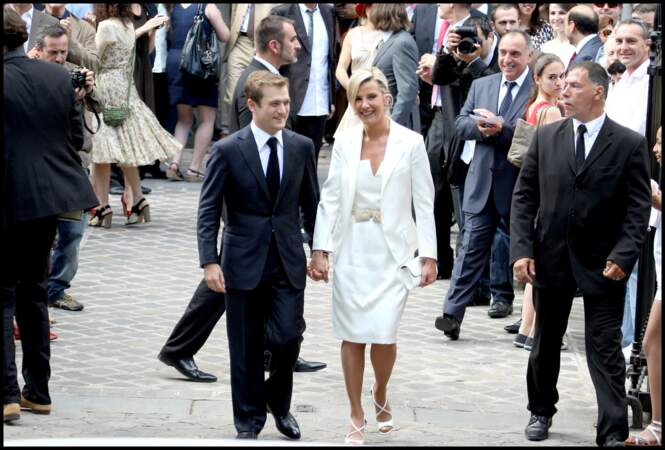 Laurence Ferrari et Renaud Capuçon le jour de leur mariage à la mairie du XVIème arrondissement (3 juillet 2009)