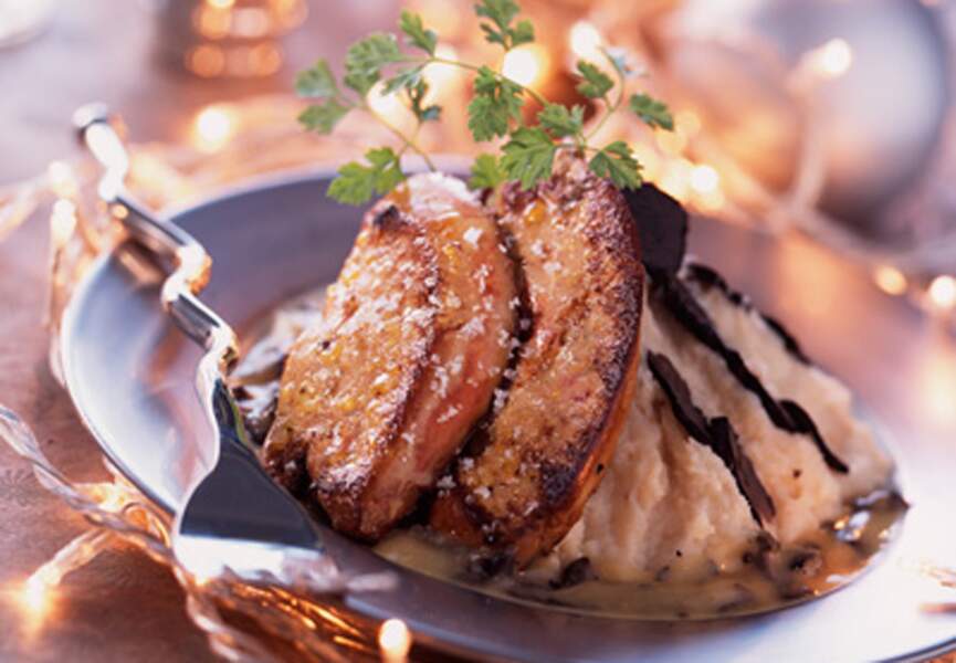 Escalopes de foie gras et sa purée truffée