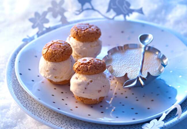 Biscuits glacés et crème vanille