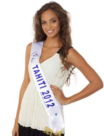 Hinarani De Longeaux : Miss Tahiti 
