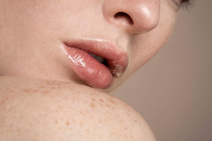 Comment appliquer sa base lèvres ?