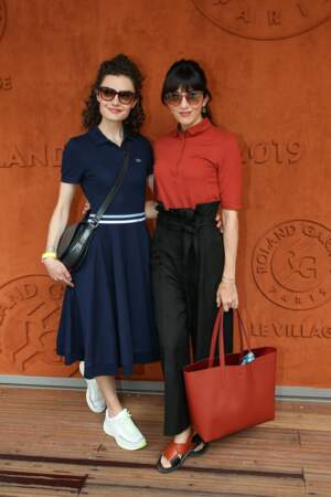 Nolwen Leroy et sa soeur Kay Le Magueresse au village de Roland-Garros le 4 juin 2019.