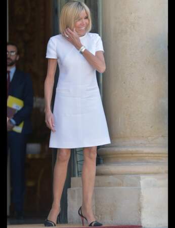 Brigitte Macron : robe estivale