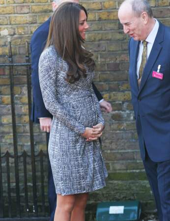 Kate Middleton, premières photos du "baby bump"