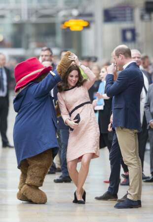 Kate Middleton danse avec l’Ours Paddington