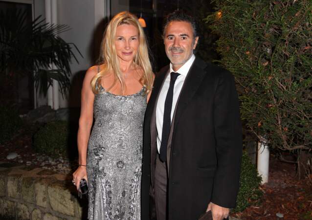 José Garcia et sa femme Isabelle Doval arrivent au Dîner de la mode pour le Sidaction le 24 janvier 2013 à Paris.
