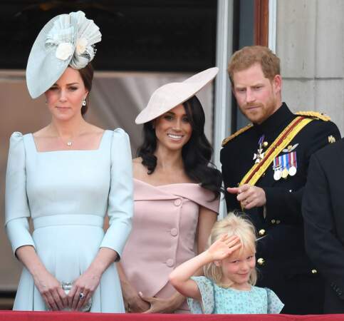 Le Prince Harry attentif à son épouse