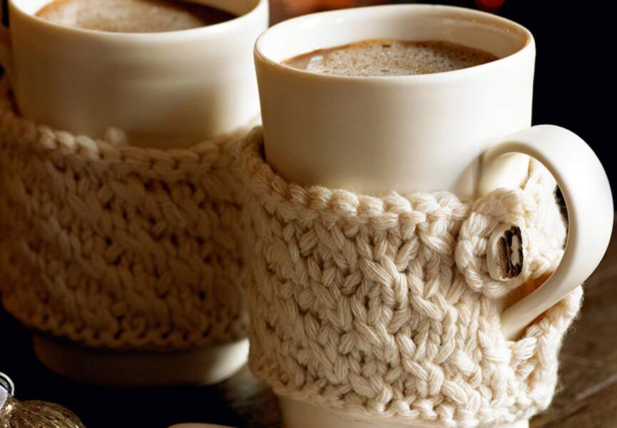 Des cache-mugs en tricot