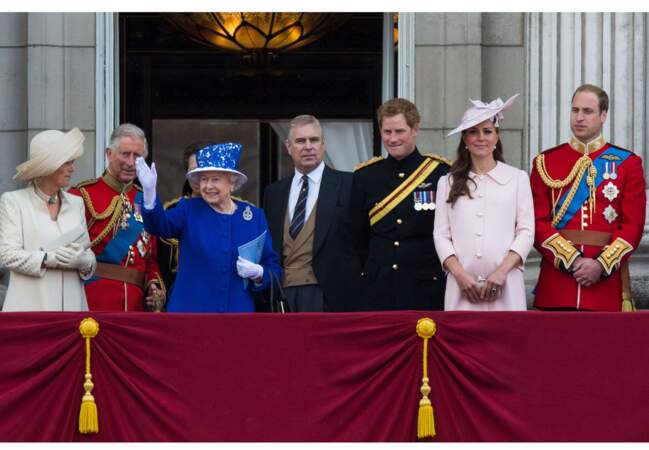 Camilla, Charles, Elisabeth II, Harry, Kate, William (juin 2013)