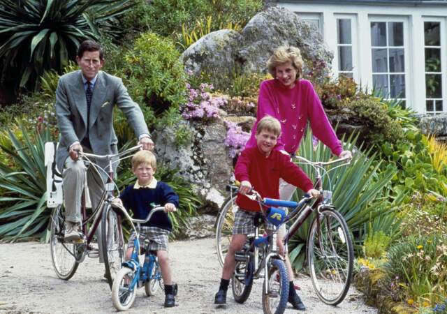 Le prince William et sa famille, 1989