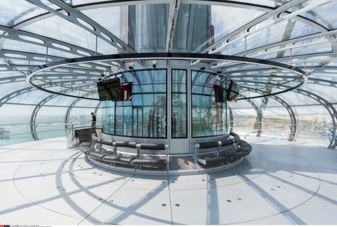 Imaginée par les créateurs du London Eye (la grande roue de Londres), elle culmine à 138 m au-dessus de la mer