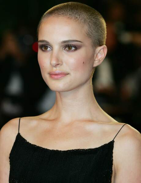 Le crâne rasé de Natalie Portman en 2005