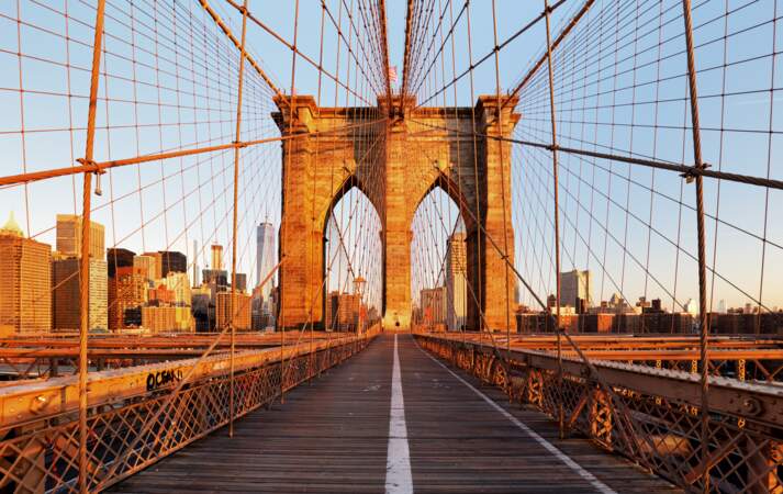 6. Le Brooklyn Bridge, New York, États-Unis