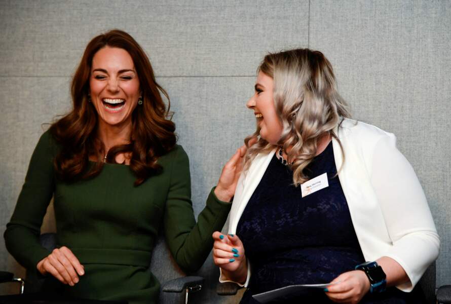 Kate Middleton ignores rumors and shows nothing in public...