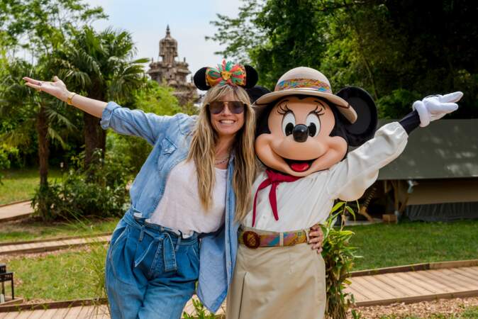 Heidi Klum fait honneur à la sortie du nouveau film Le Roi Lion à Disneyland Paris 