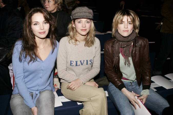 Claire Keim, Marion Cotillard et Alice Taglioni  au défilé de prêt-à-porter Celine en 2005.