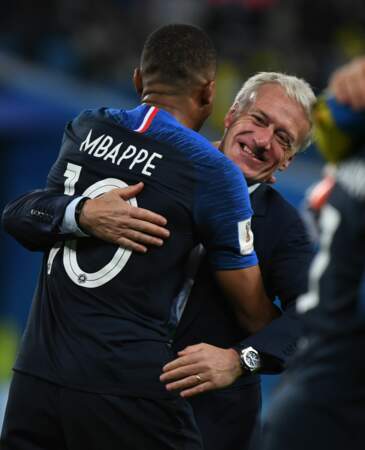 Kylian Mbappé et Didier Deschamps