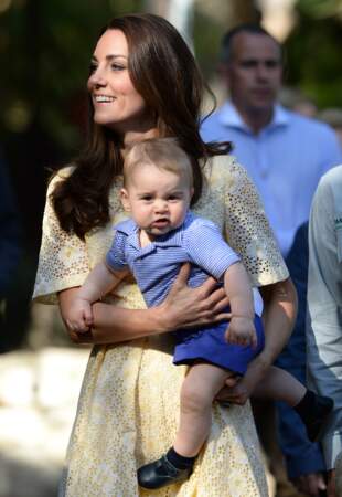 Première grimace du prince George en Australie, avril 2014