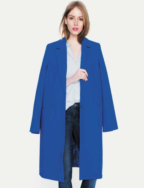Le manteau bleu