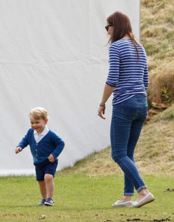 Prince George découvre le polo avec sa mère, Kate Middleton (juin 2015)
