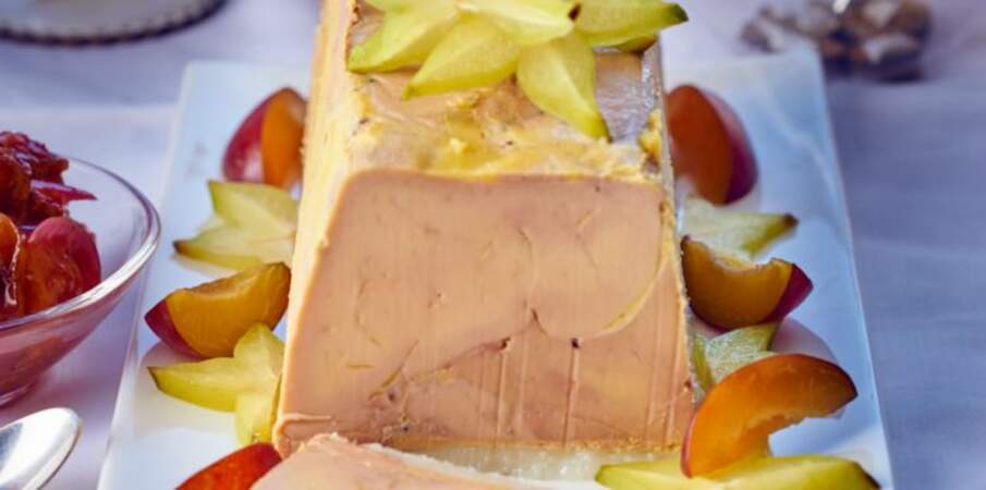 Foie gras de canard fumé, chutney aux quetsches