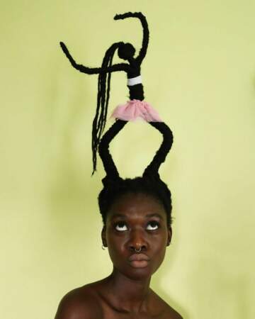 Sculpture de cheveux : la danseuse 