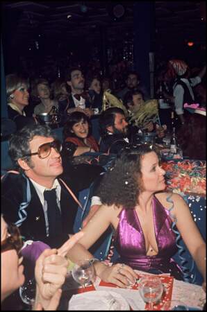 Jean-Paul Belmondo et Laura Antonelli à Paris en 1976