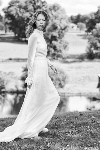 Mariage en hiver : Robe de mariée Paulin par Delphine Manivet