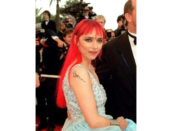 En 2001, elle monte les marches de Cannes : elle a 43 ans