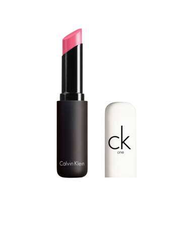 Rouge à lèvres brillant de Calvin Klein