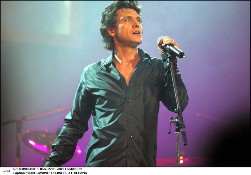 Marc Lavoine en concert à l'Olympia le 22 janvier 2003.
