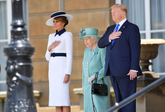 Melania Trump en visite à Londres : quand son look crée une fois de plus la polémique… 