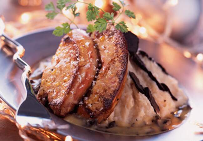 Escalopes de foie gras et sa purée truffée