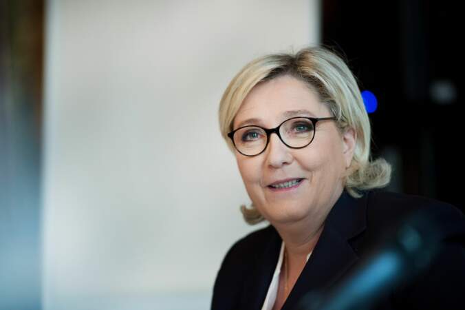 Marine Le Pen soutient Laura Smet et David Hallyday