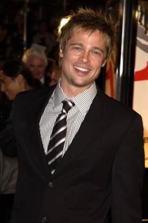 Brad Pitt à la première du film "Ocean's Eleven" à Westwood en 2001.