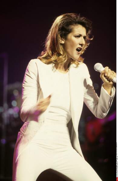 Céline Dion : 9 septembre 1997 en concert à Montréal au Québec.