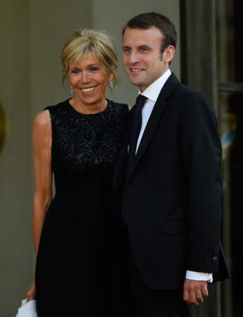 Brigitte Macron : l'attache élégante 
