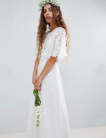 Tendance robe blanche de mariée 2018 : la robe longue brodée