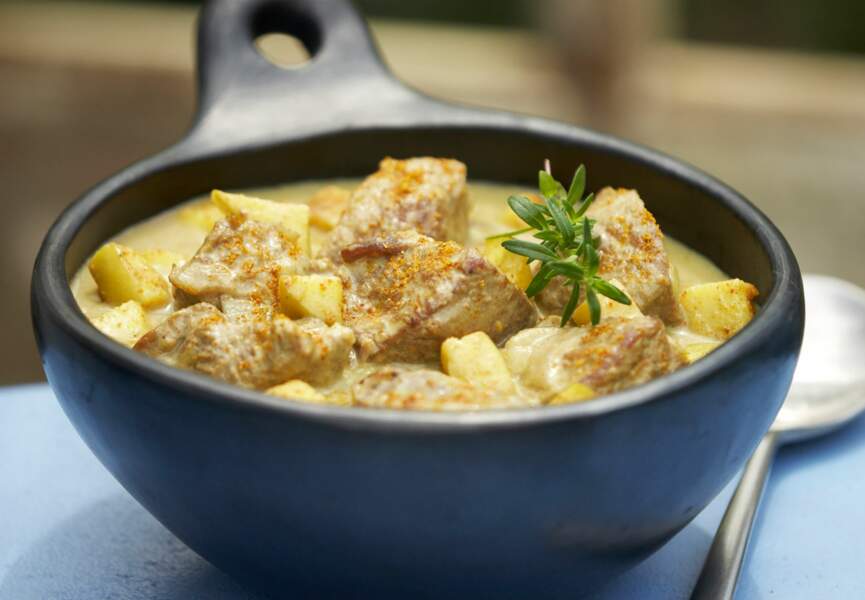 Curry d'épaule d'agneau et pommes de terre