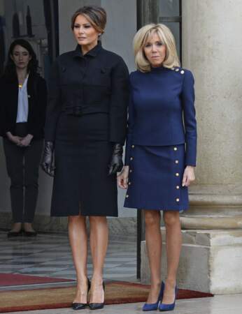 Brigitte Macron : ses tenues tendances et manteaux chics pour le week-end de commémoration