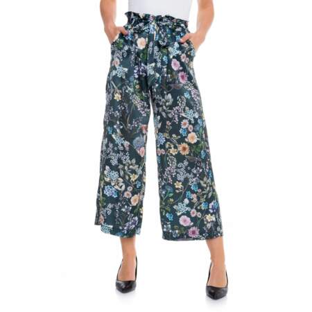 Le pantalon à fleurs trendy