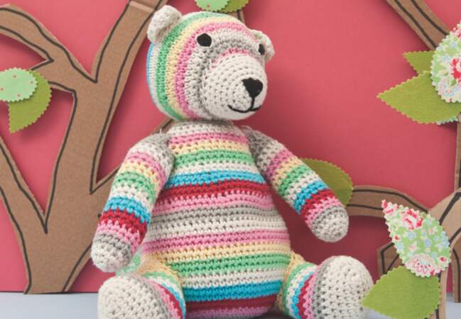 Un petit ours à tricoter