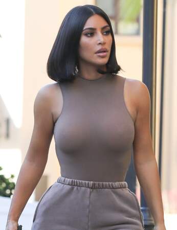 Le carré lisse de Kim Kardashian
