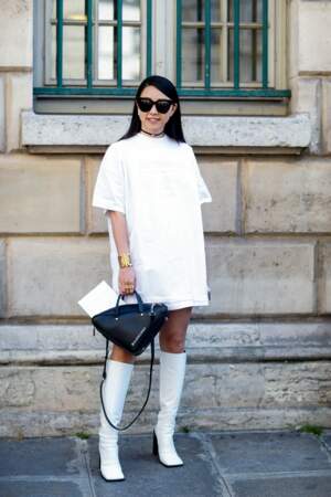 Street style femme : look blanc graphique
