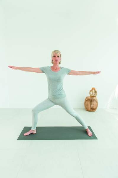 Yoga facile : la posture du guerrier (suite)